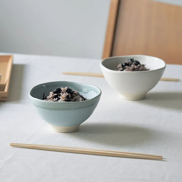 Aito Mino Yaki Subdued Pastel Blue and White Bowls - Set of 2 2