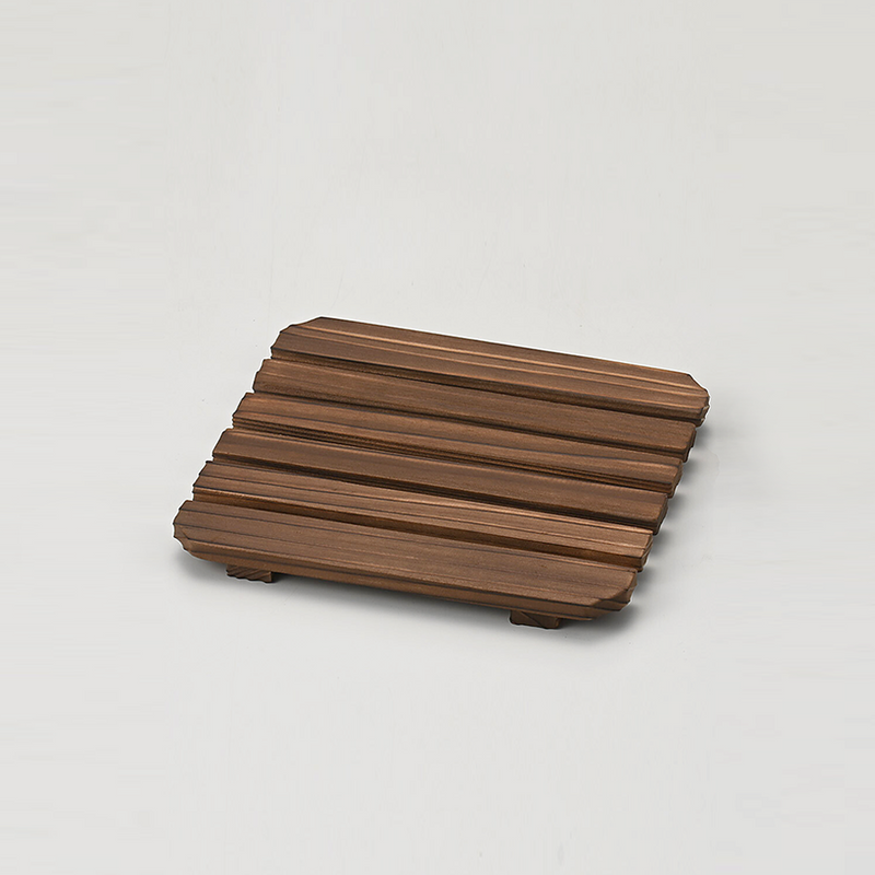 A product image of the 18cm Donabe Wooden Base, showing its rustic slatted design and dark wood finish on a white background.