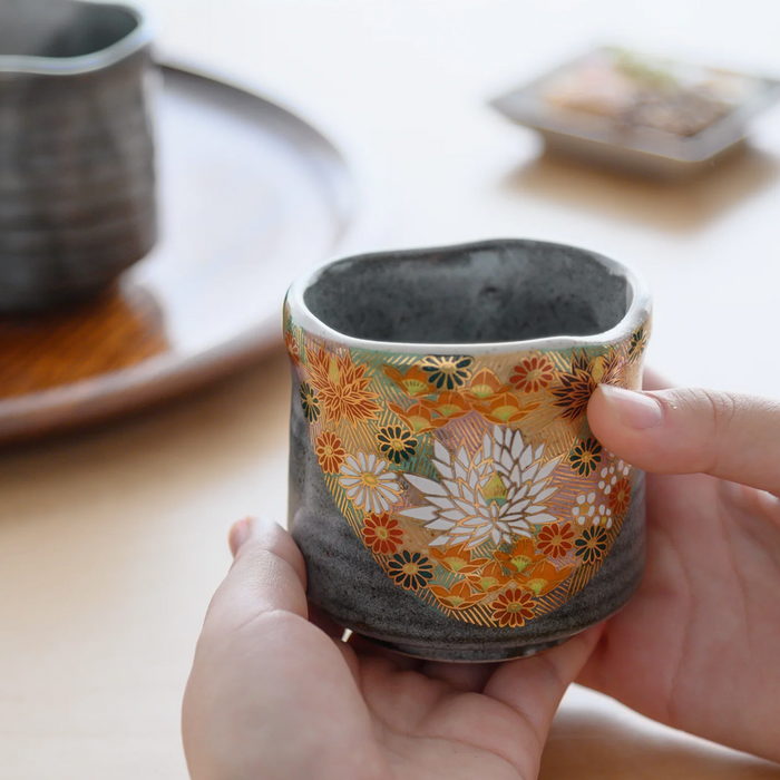 Hanazume Kutani Handmade Teacup - Made in Japan