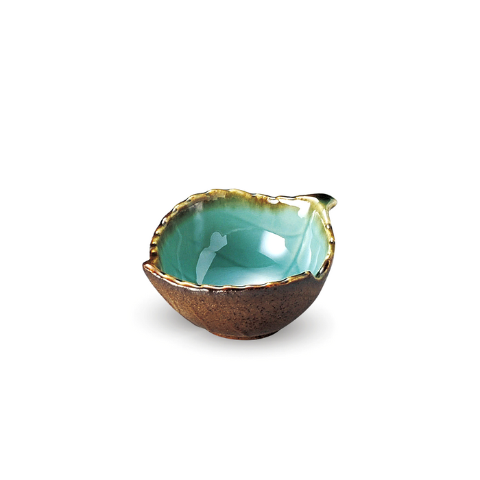 9cm Iga bowl, leaf-inspired with a shimmering emerald interior and textured brown exterior.