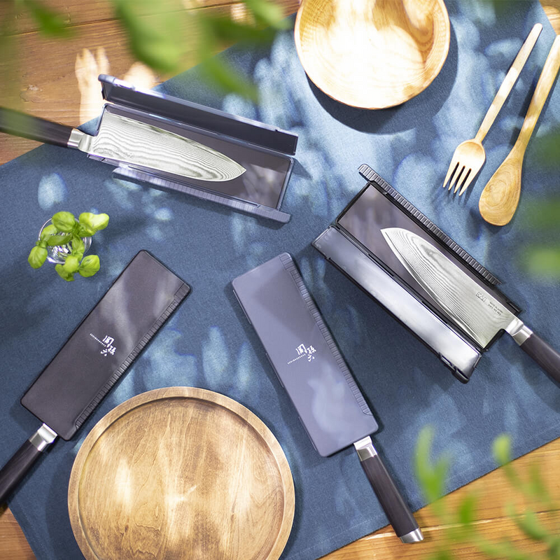 Kai Double-Lock Magnetic Blade Guard - 200mm