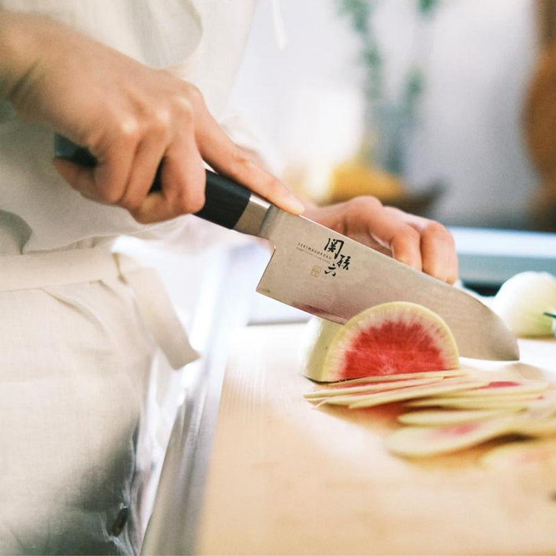 Kai Seki Magoroku 33-Layer High Carbon Damascus Santoku Knife - 165mm
