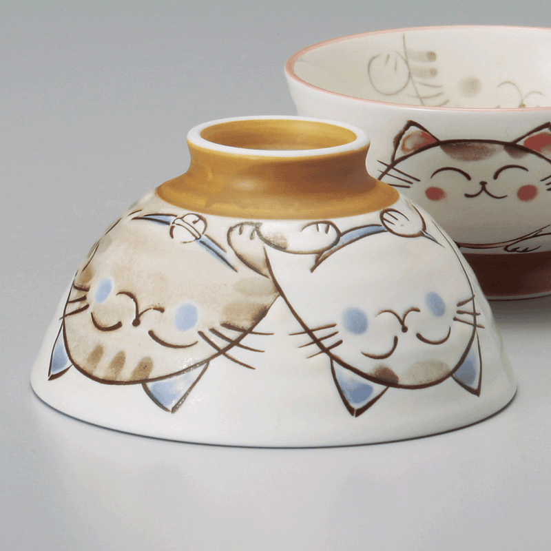 Ko-dehiki Japanese Neko Cat Bowl - Bottom