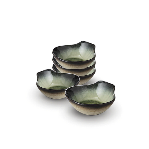 Kunkiln-crafted bowls stacked, showcasing the emerald and earthy gradient typical of this Japanese ceramic technique.