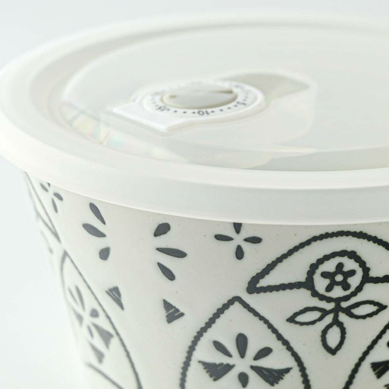 M-mode Moroccan Microwave Bowl 13.5cm - Date Dial Lid Close-up