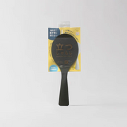 The award-winning Marna Premium Standing Rice Scoop in black, shown in its official Japanese retail packaging.
