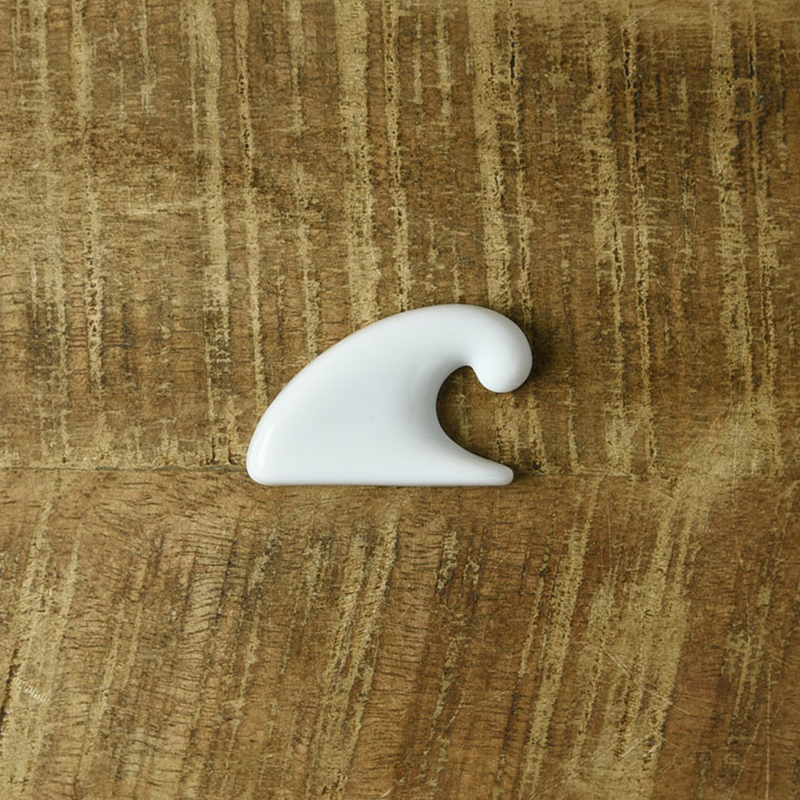 Oda Pottery Mount Fuji Wave Chopstick Rest - White