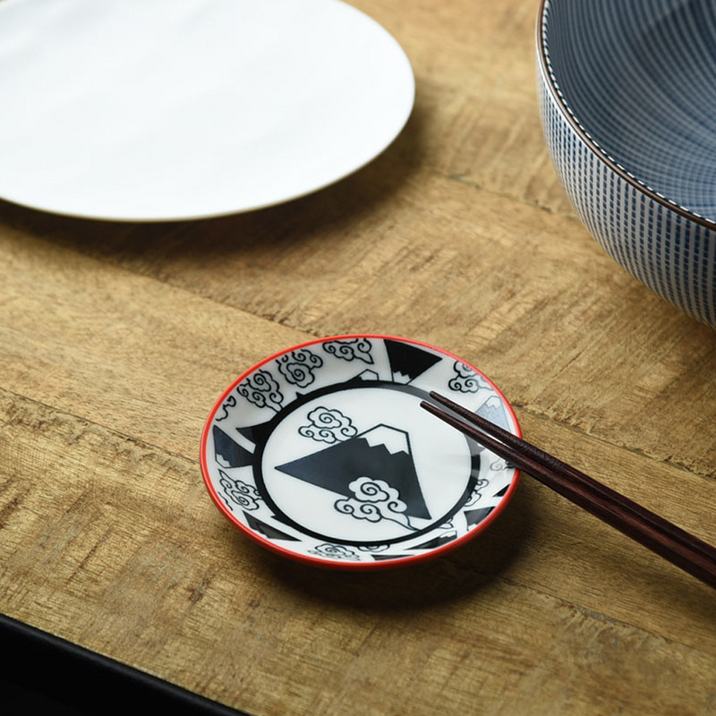 Miyama Black Mt. Fuji Mini Plate - 10cm