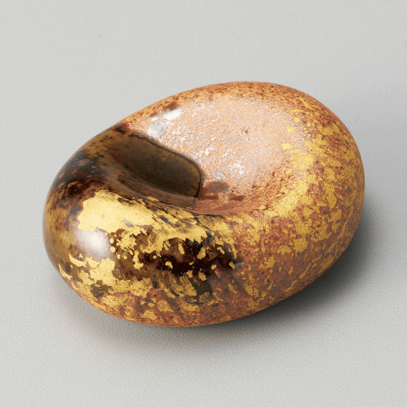 Oribe Kin-Sai Gold Bean Chopstick Rest - Made in Japan