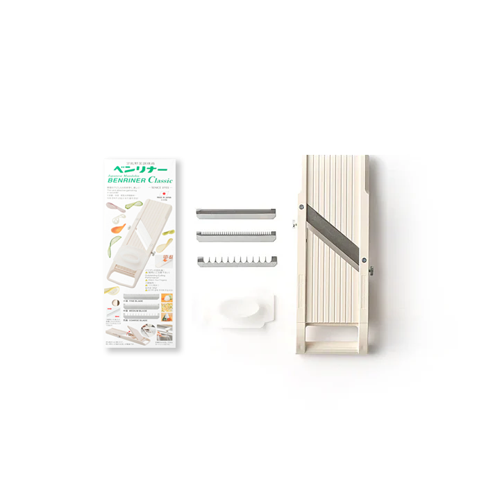 The Benriner Mandoline Slicer - Standard Model 95mm