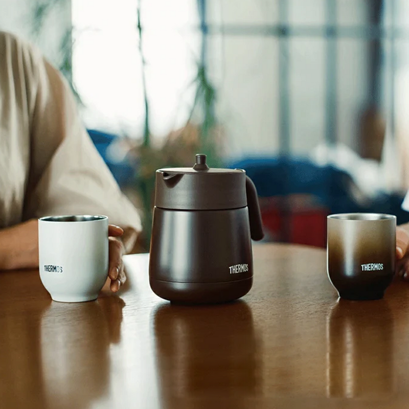 Thermos Vacuum Insulated Teapot - 700ml (TTE-700) - Brown