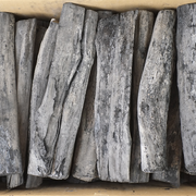 Han-Maru cut Tosa binchotan — whole natural rounds of Japanese white charcoal.