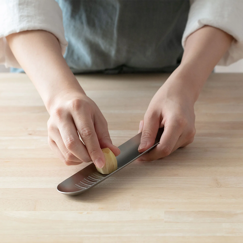 Yoshikawa EAtoCo Oros Condiment Grater