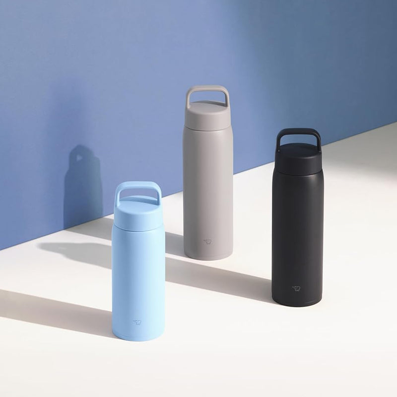 Zojirushi SU-DA80 800ml sport flask lifestyle photo