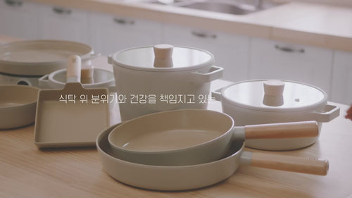 Neoflam Fika Ceramic Nonstick Induction Frypan - 28cm: Video