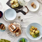 Aito Seto Yaki Hana Dinner Plate (23cm) - Beige: Made in Japan