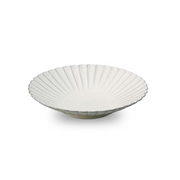A photo of the Aito Seto Yaki Hana Dinner Plate in white, showcasing its fluted, flower-like shape and subtle grey rim detailing.