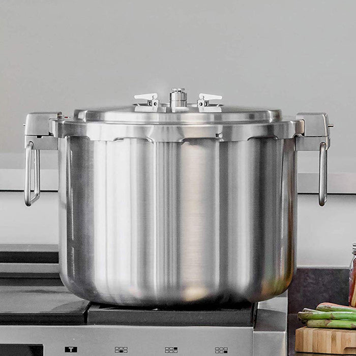 Buffalo QCP435 37-Quart Stainless Steel Pressure Cooker, Commercial large pressure  cooker, large pressure canner, large kitchen appliance, steam rack  included, removable parts easy to clean 