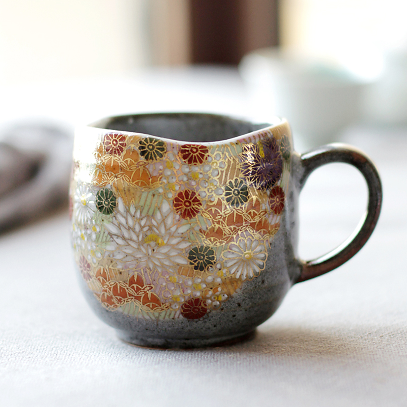 Hanazume Kutani Handmade Mug: front angle