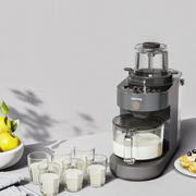 Joyoung Y828 Hands Free Blender and Soymilk Maker 2