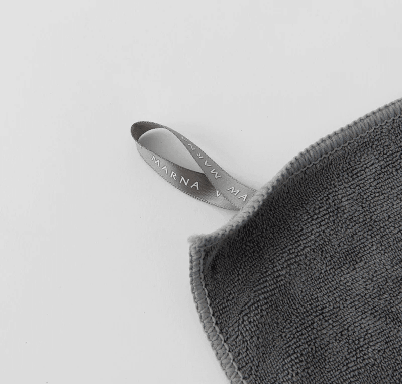 Marna Microfibre Cleaning Cloth: Hooking loop