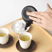 Miyaco Classic Stainless Steel Teapot Small Black - Made in Japan: pouring tea