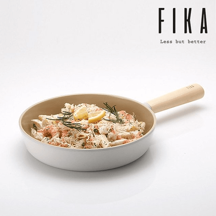 Neoflam Fika Ceramic Nonstick Induction Frypan - 24cm: with food