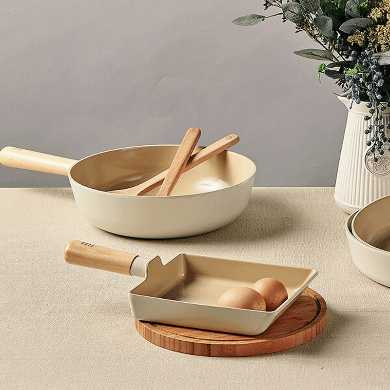 Neoflam Fika Ceramic Nonstick Induction Omelette Pan - 18cm 4