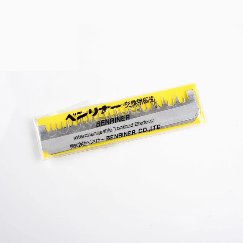 The Benriner Mandoline/Slicer - Professional Model 95mm: interchangeable toothed blade