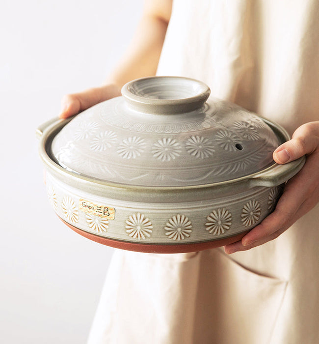 Ginpo Hana Mishima Donabe Japanese Clay Pot 25cm (Size 8) - Made in Japan. Held by hands.
