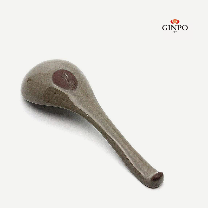 Ginpo Hana Mishima Donabe Spoon and Spoon Rest Set: back details