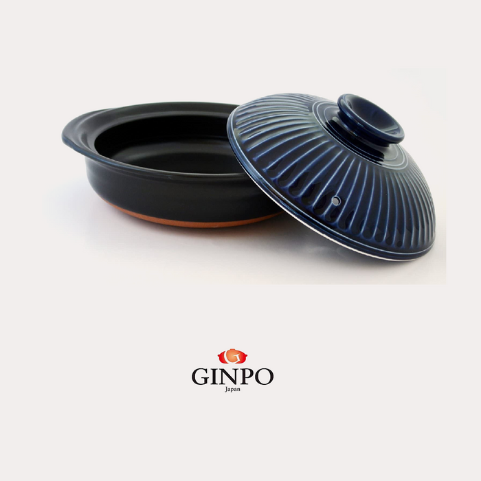 Ginpo Kikka Donabe Japanese Clay Pot 22cm (Size 7) Blue - Made in Japan. Pot and lid.