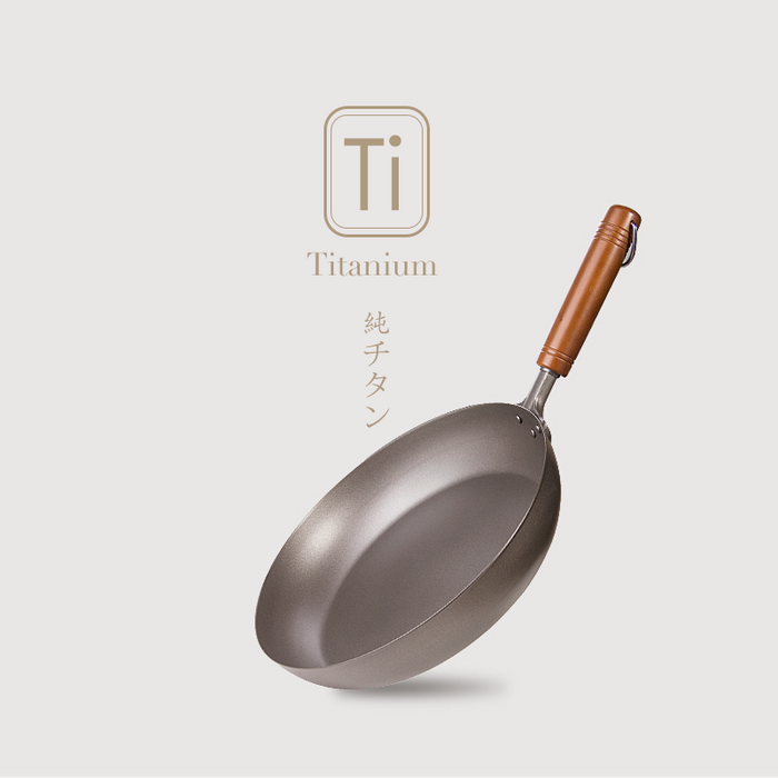 Hasemoto Pure Titanium Frypan 28cm - Made in Japan: Pure titanium