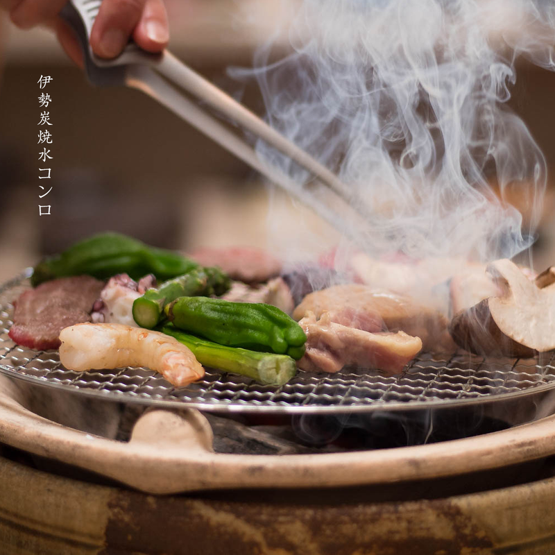 Ise Mizu Donabe Konro Grill / Hibachi Grill Size 10 (2-4 People) Khaki. Grilling fod.