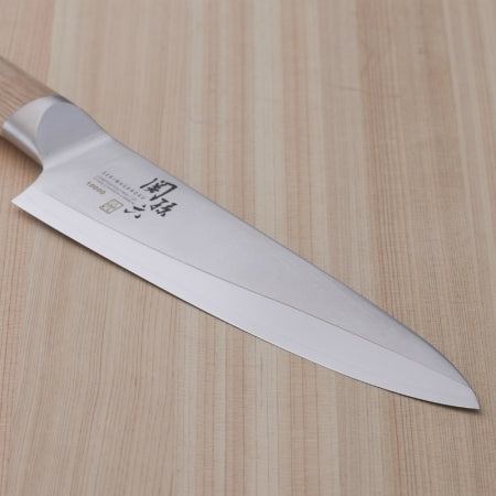 Kai Seki Magoroku High-carbon Japanese Chef Knife 180mm: high carbon stainless steel blade